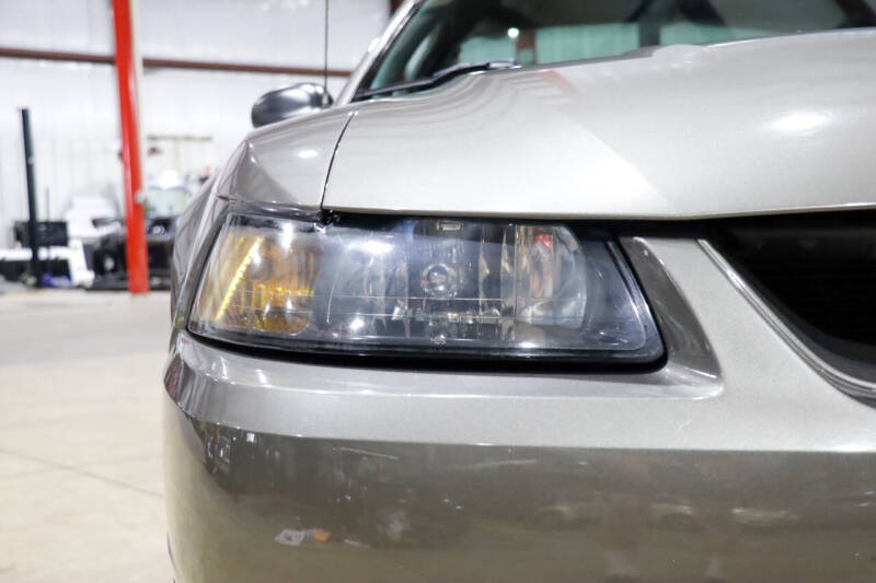 2001 Ford Mustang SVT Cobra