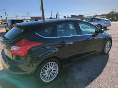 2012 Ford Focus SEL