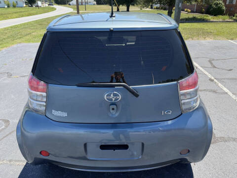 2013 Scion iQ