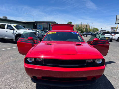 2013 Dodge Challenger SXT