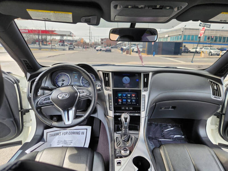 2017 Infiniti Q60 2.0T Premium