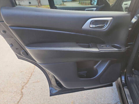 2015 Nissan Pathfinder