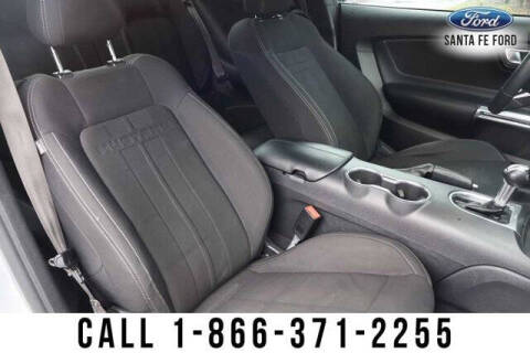 2021 Ford Mustang EcoBoost