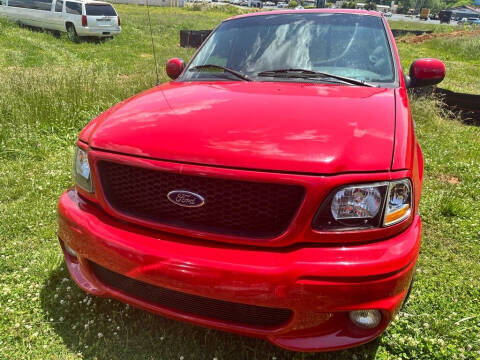 2000 Ford F-150 SVT Lightning for sale at Z Motors in Chattanooga TN
