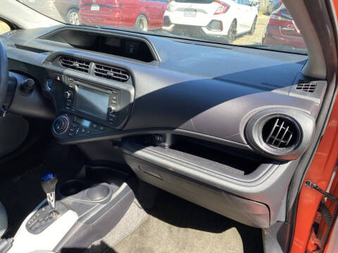 2012 Toyota Prius c Two