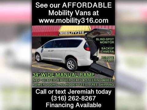 2020 Chrysler Pacifica for sale at Affordable Mobility Solutions, LLC - Mobility/Wheelchair Accessible Inventory-Wichita in Wichita KS