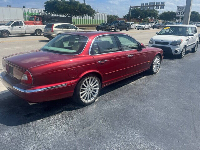 2004 Jaguar XJR  - $7,900