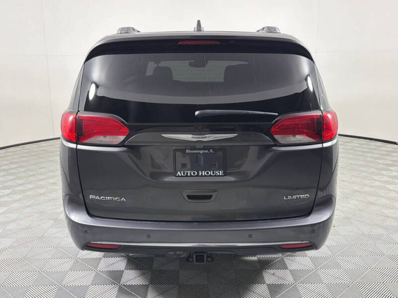 2018 Chrysler Pacifica Limited
