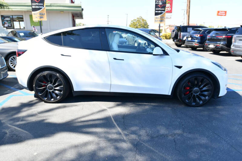 2022 Tesla Model Y Performance