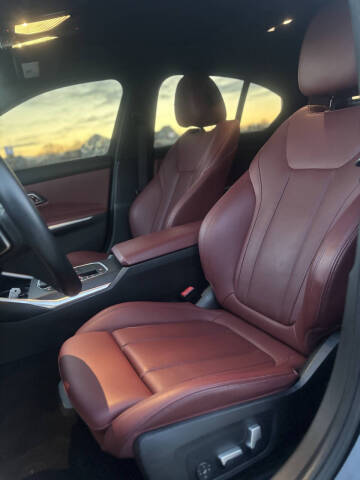 2022 BMW 3 Series 330e