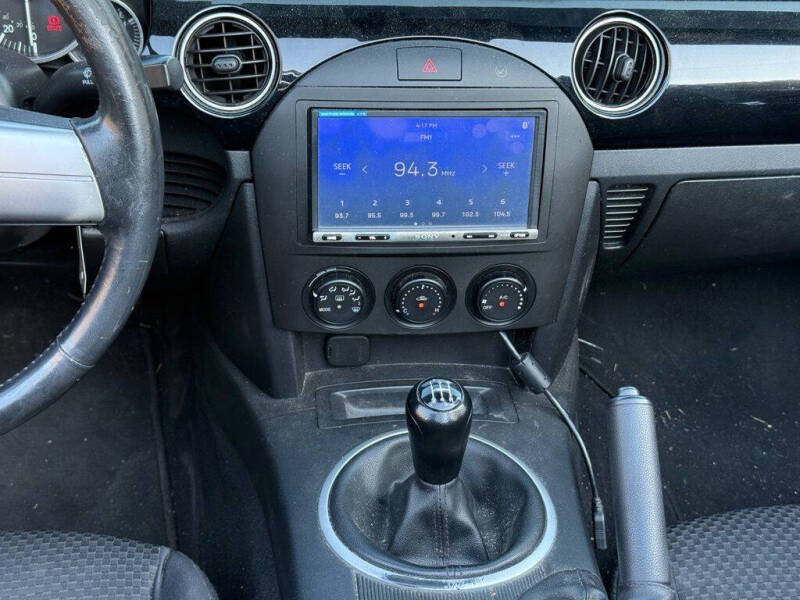 2006 Mazda MX-5 Miata