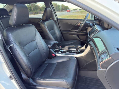 2017 Honda Accord Hybrid Touring