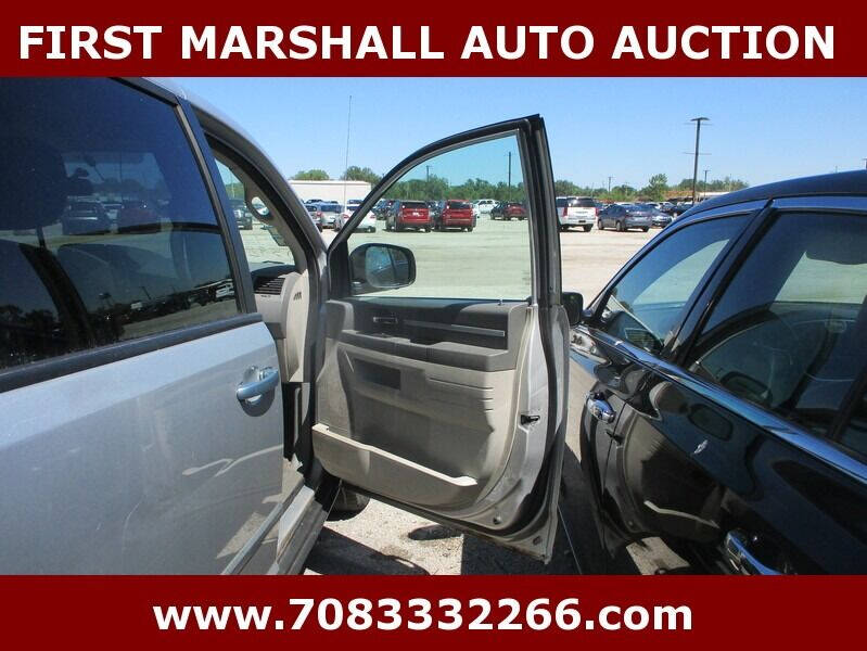 2010 Dodge Grand Caravan SE