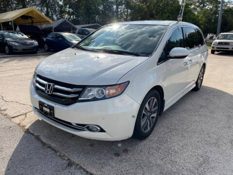 2016 Honda Odyssey for sale at AUTO WOODLANDS in Magnolia TX