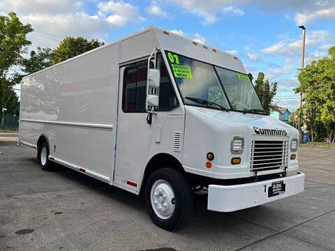 2007 Freightliner MT45 Chassis