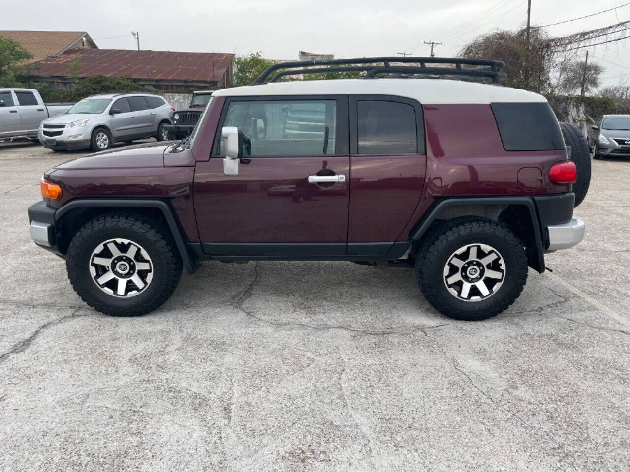 2007 Toyota FJ Cruiser for sale at Vehicles Limited in Corpus Christi, TX