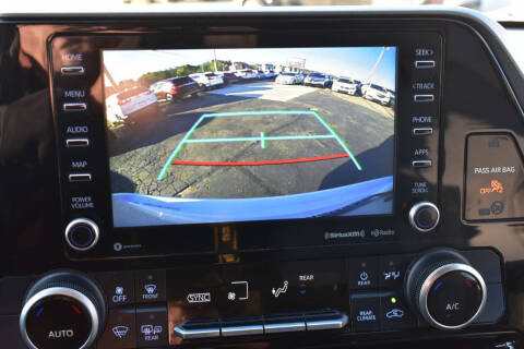 2021 Toyota Highlander LE