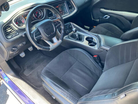 2015 Dodge Challenger SRT 392