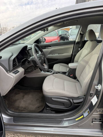 2019 Hyundai Elantra SEL