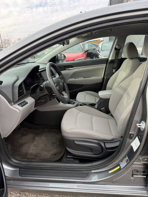 2019 Hyundai Elantra SEL
