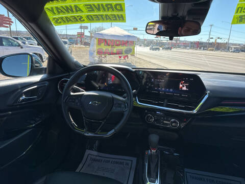 2025 Chevrolet Trax RS