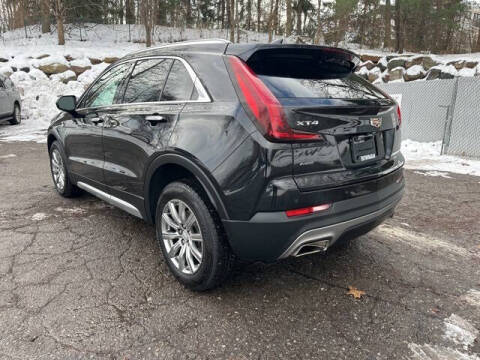2020 Cadillac XT4 Premium Luxury