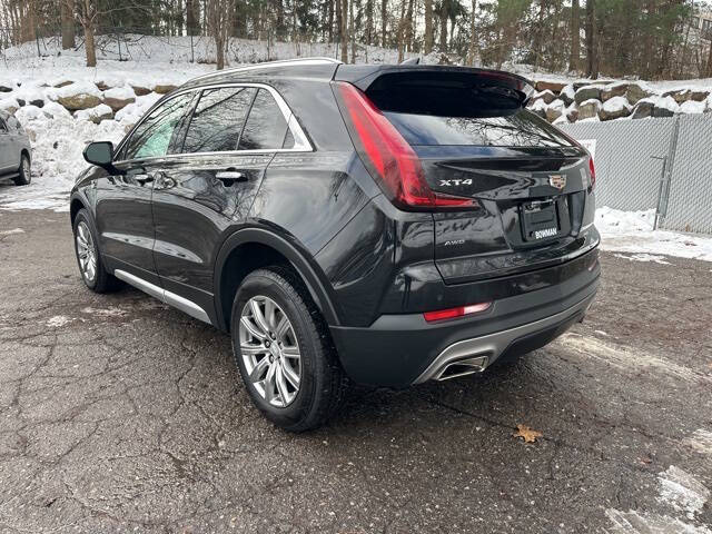 2020 Cadillac XT4 Premium Luxury