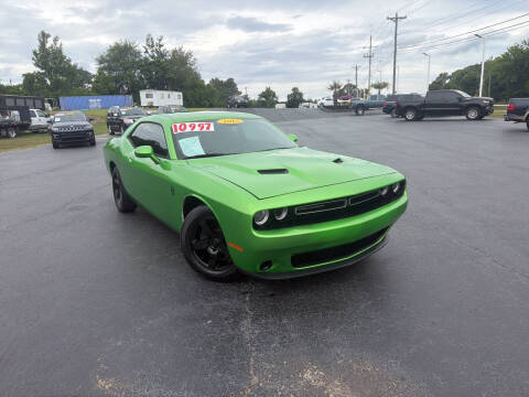 2015 Dodge Challenger SXT