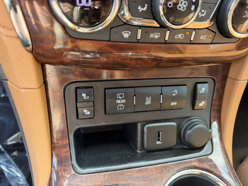 2017 Buick Enclave Leather