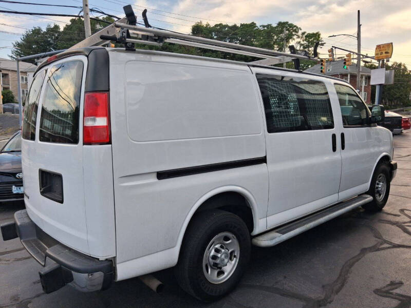 2018 Chevrolet Express 2500