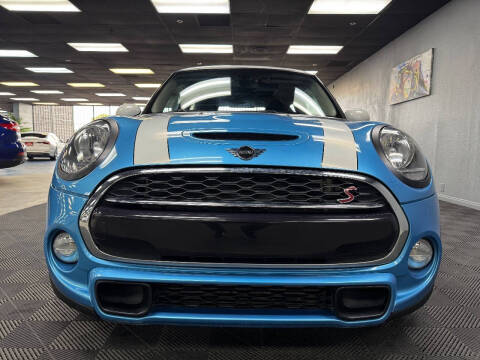 2019 MINI Hardtop 2 Door Cooper S