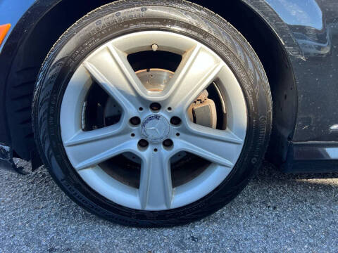 2010 Mercedes-Benz C-Class