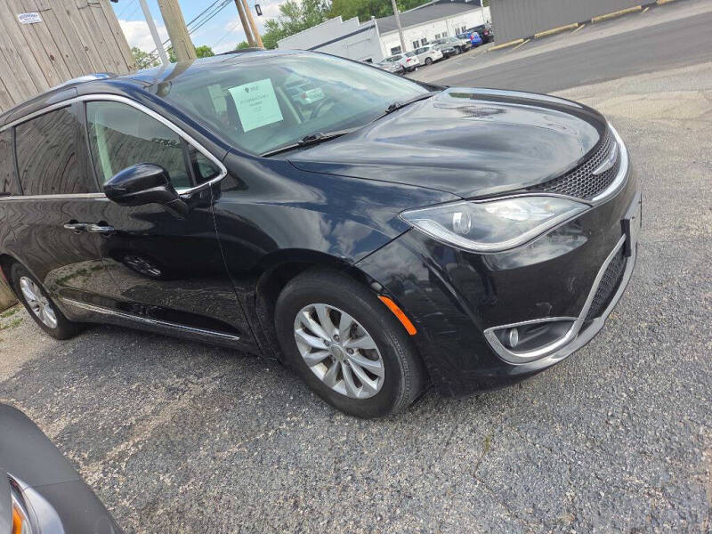 2019 Chrysler Pacifica Touring L