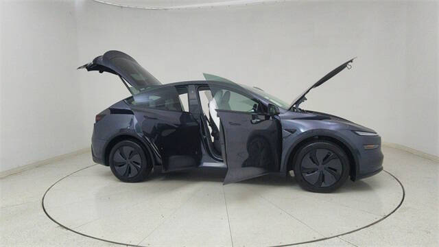 2026 Tesla Model Y Long Range