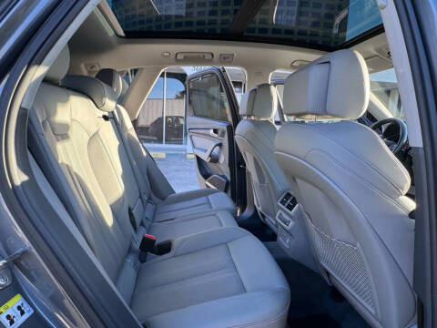 2019 Audi Q5 quattro Prestige 45 TFSI