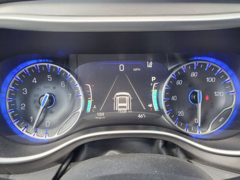 2023 Chrysler Pacifica Touring L
