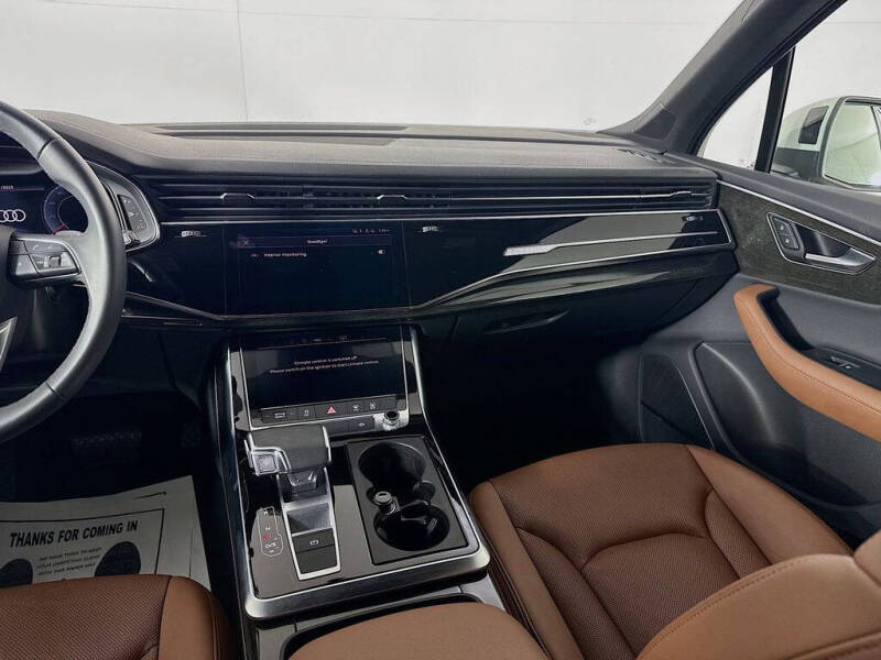 2023 Audi Q7 quattro Premium Plus 55 TFSI