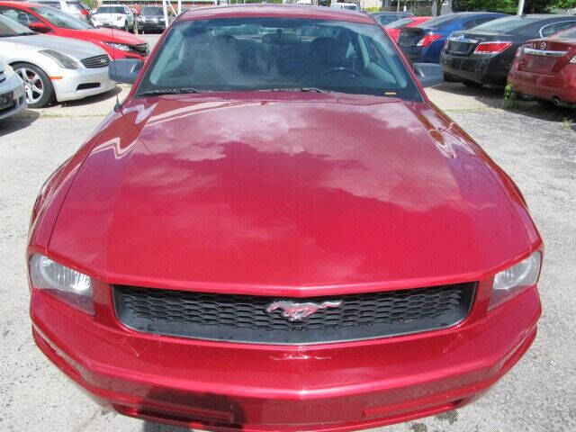 Used 2007 Ford Mustang Premium with VIN 1ZVFT80N175246674 for sale in Hilliard, OH