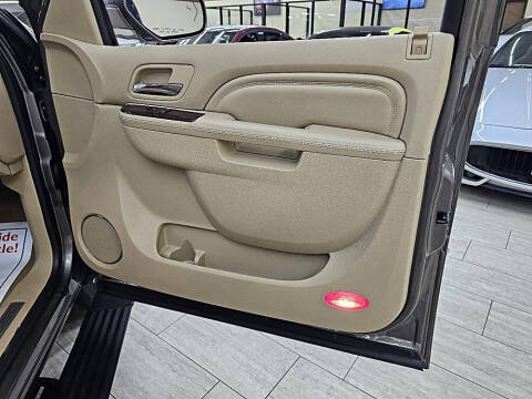 2013 Cadillac Escalade Luxury