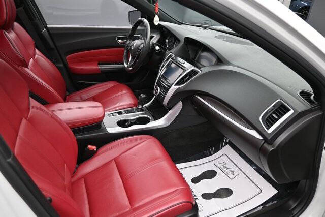 2019 Acura TLX