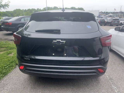 2024 Chevrolet Trax LS