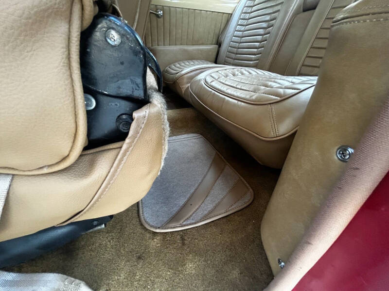 1949 Oldsmobile Futuramic 76