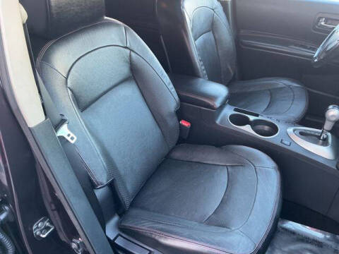 2012 Nissan Rogue SV w/SL Package