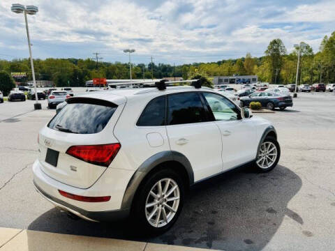 2017 Audi Q5 2.0T quattro Premium Plus