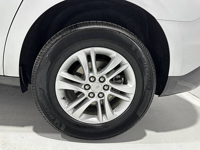 2020 Buick Enclave Essence