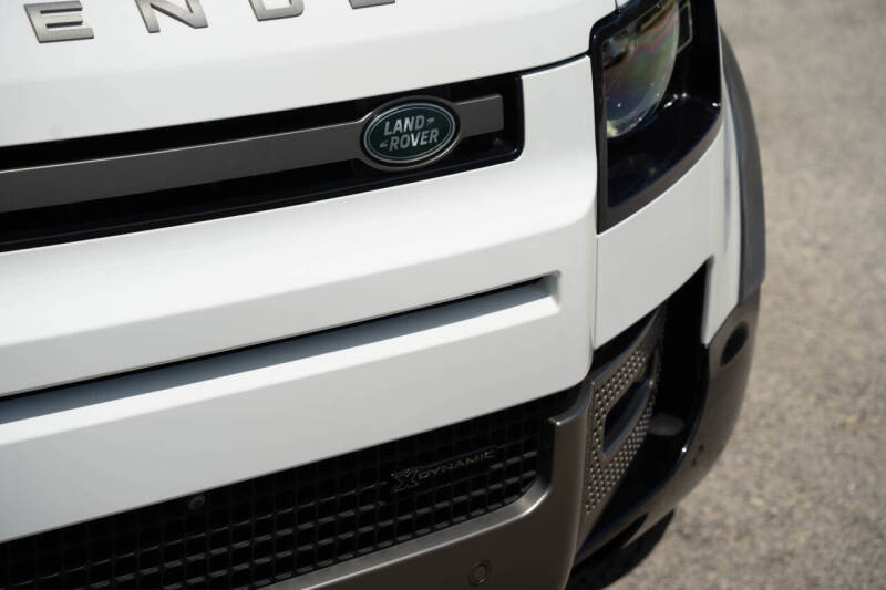 2023 Land Rover Defender 90 X-Dynamic SE