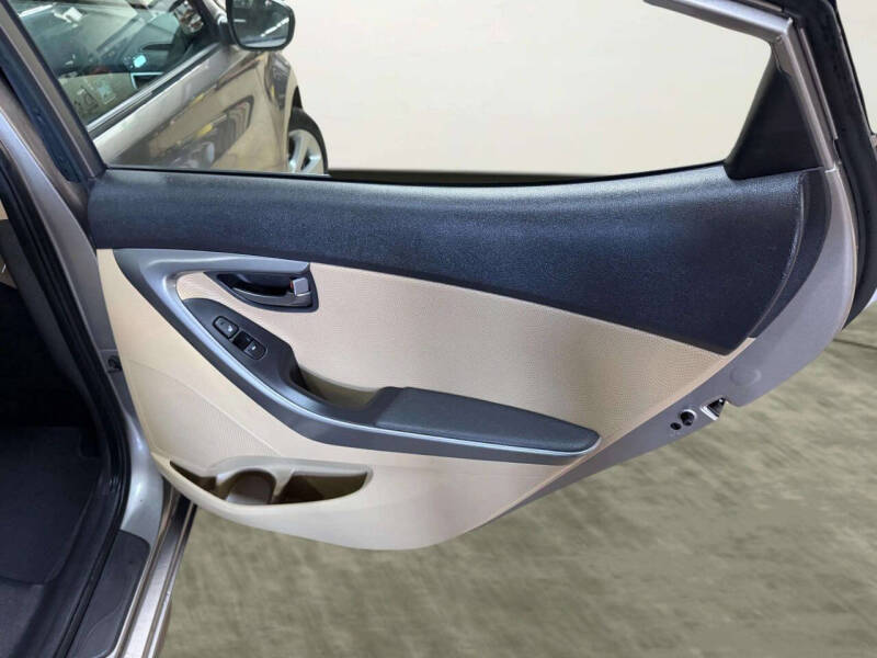 2011 Hyundai Elantra Limited