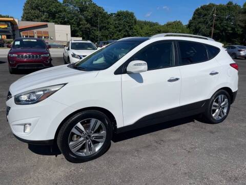 2015 Hyundai Tucson for sale at Modern Automotive in Boiling Springs SC
