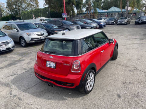 2011 MINI Cooper S
