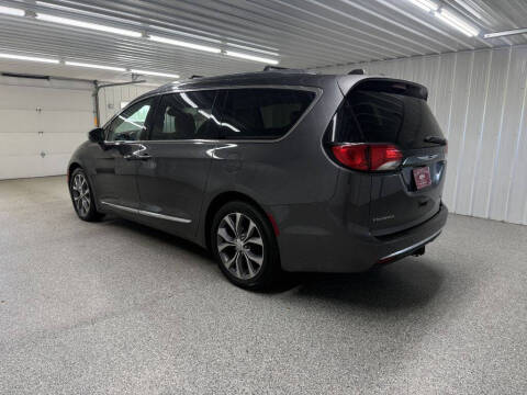 2017 Chrysler Pacifica Limited